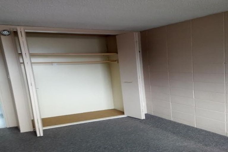 Photo of property in Beresford Apartments, 118u5 Russell Terrace, Berhampore, Wellington, 6023