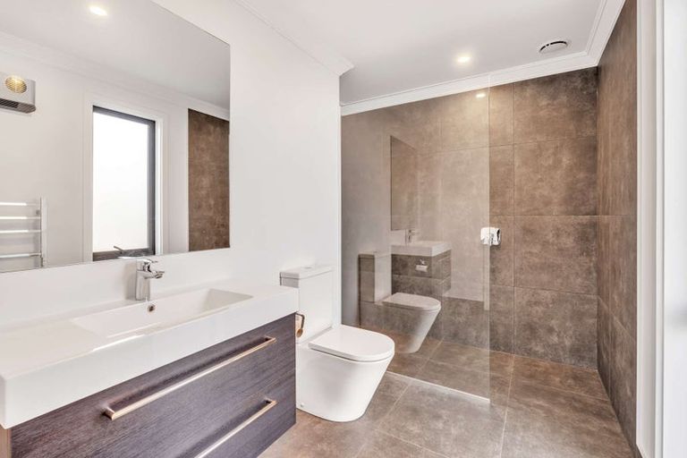 Photo of property in 24 Bragato Way, Cromwell, 9310