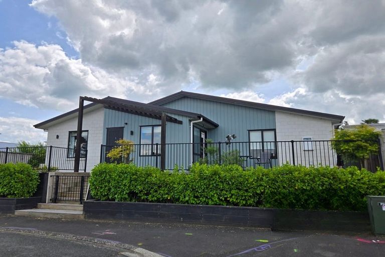 Photo of property in 144u1 Forest Lake Road, Forest Lake, Hamilton, 3200