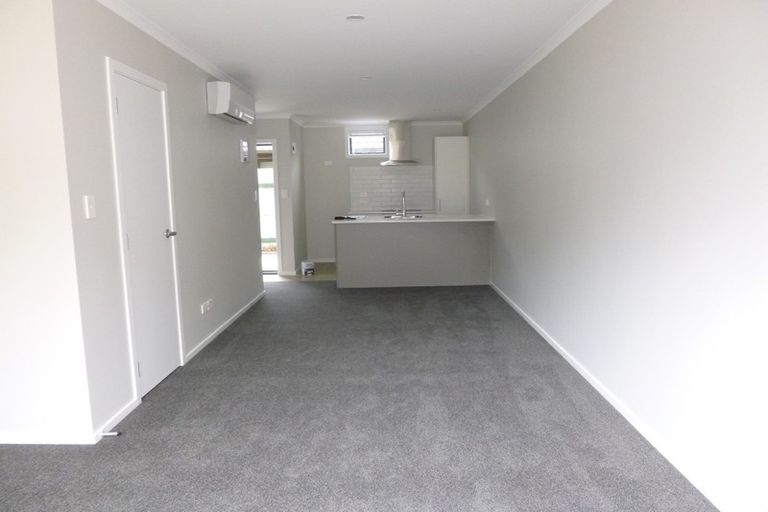Photo of property in 27u2 Campbell Street, Frankton, Hamilton, 3204