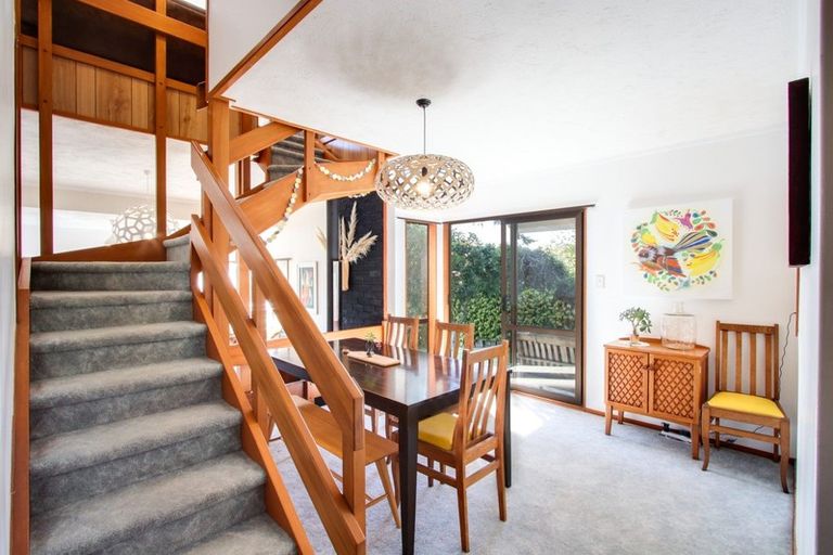 Photo of property in 51 Churchill Drive, Taradale, Napier, 4112