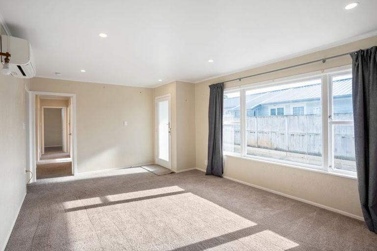 Photo of property in 20 Dale Road, Raumati South, Paraparaumu, 5032