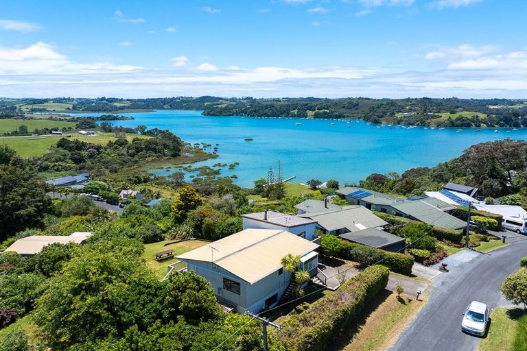 Photo of property in 3 Lysnar Road, Matakana, Warkworth, 0985