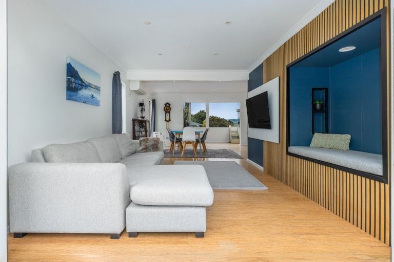 Photo of property in 32 Thimble Lane, Whitby, Porirua, 5024