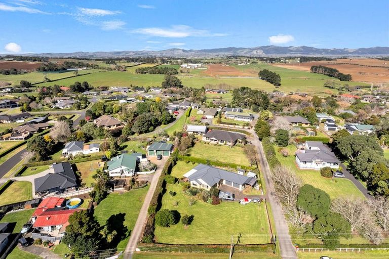 Photo of property in 137 Colombo Road, Waiuku, 2123