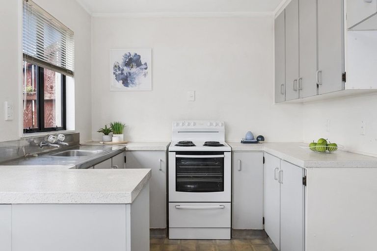 Photo of property in 11 Robins Road, Judea, Tauranga, 3110