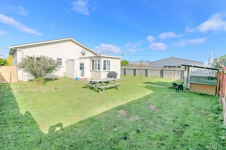 Photo of property in 3 Mahoney Street, Whanganui East, Whanganui, 4500