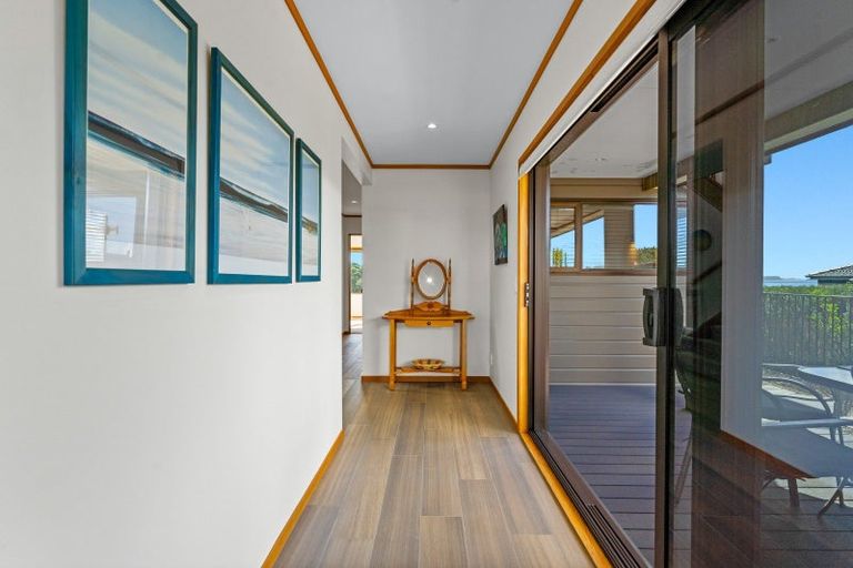 Photo of property in 57 Rosario Crescent, Red Beach, 0932
