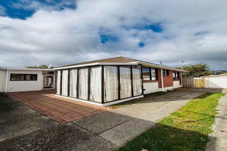 Photo of property in 4/69 Ararino Street, Trentham, Upper Hutt, 5018