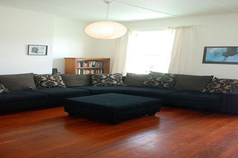 Photo of property in 1 Riddiford Street, Newtown, Wellington, 6021