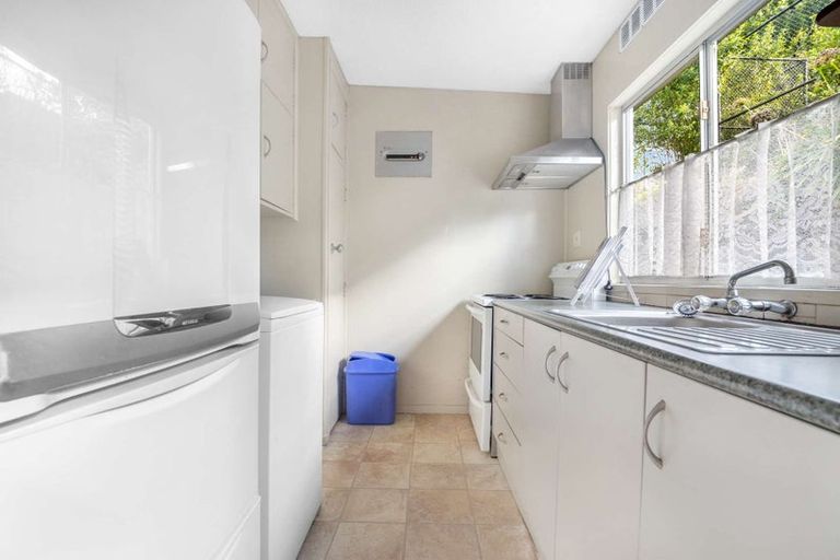 Photo of property in 2/100 River Road, Hamilton East, Hamilton, 3216