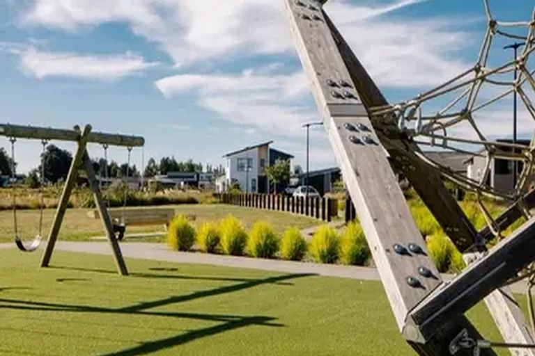 Photo of property in 27 Musselwhite Terrace, Chartwell, 3210