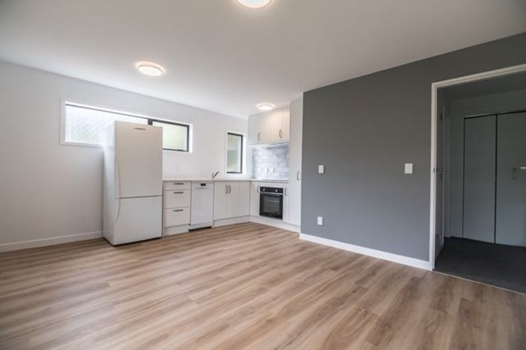 Photo of property in 186 Orangi Kaupapa Road, Northland, Wellington, 6012