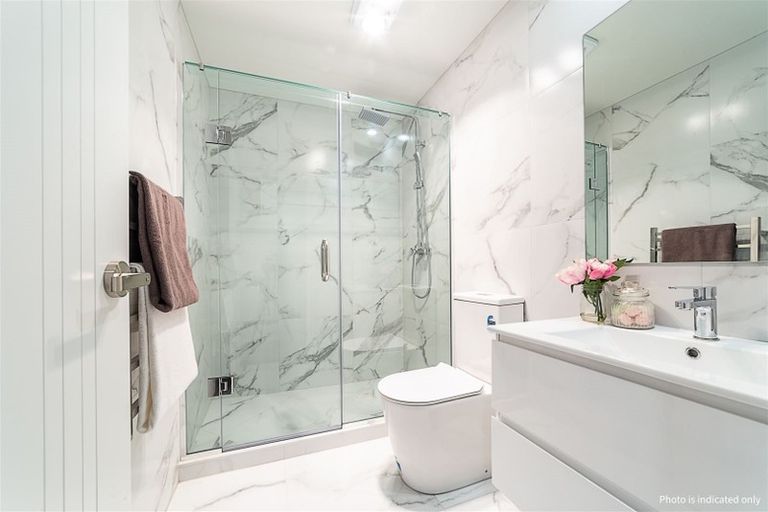 Photo of property in 42 Morus Road, Massey, Auckland, 0614