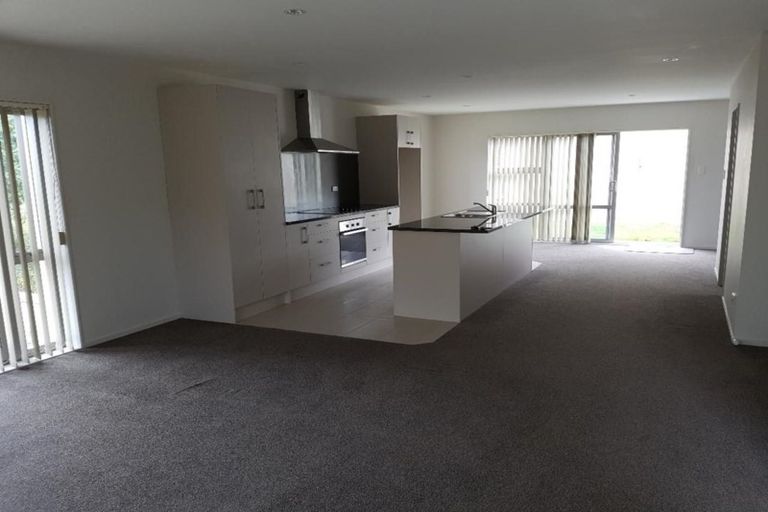 Photo of property in 223 Porchester Road, Takanini, 2112