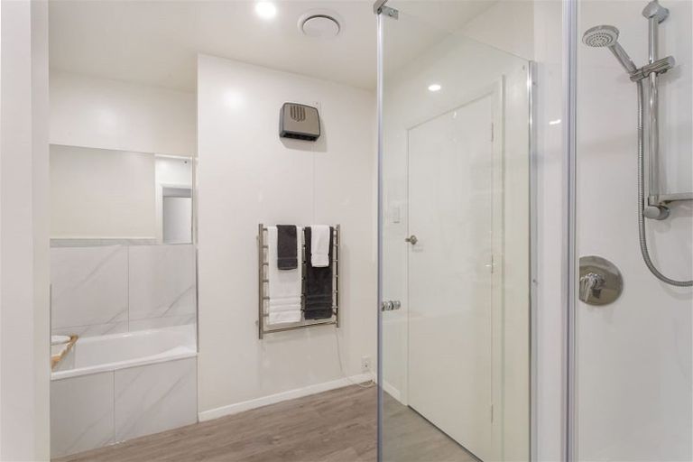 Photo of property in 1 Windermere Road, Papanui, Christchurch, 8053