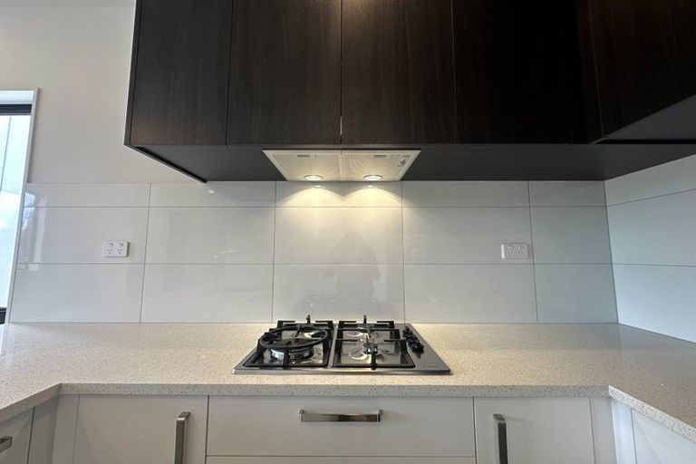 Photo of property in 137 Grove Road, Papakura, 2110