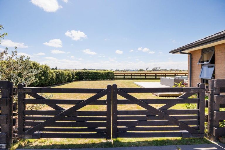 Photo of property in 14 George Street, Bulls, 4818