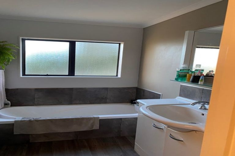 Photo of property in 187 West Street, Feilding, 4702