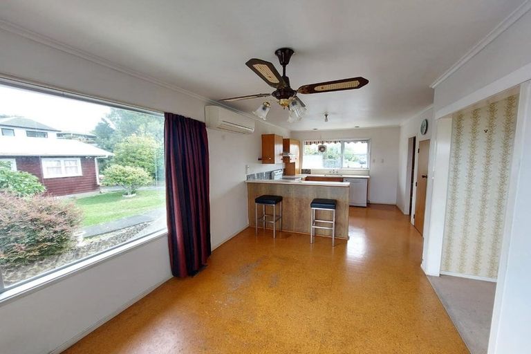 Photo of property in 11 Keegan Drive, Massey, Auckland, 0614