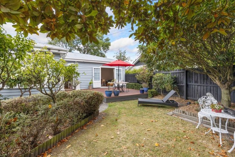 Photo of property in 82 Halton Street, Strowan, Christchurch, 8052