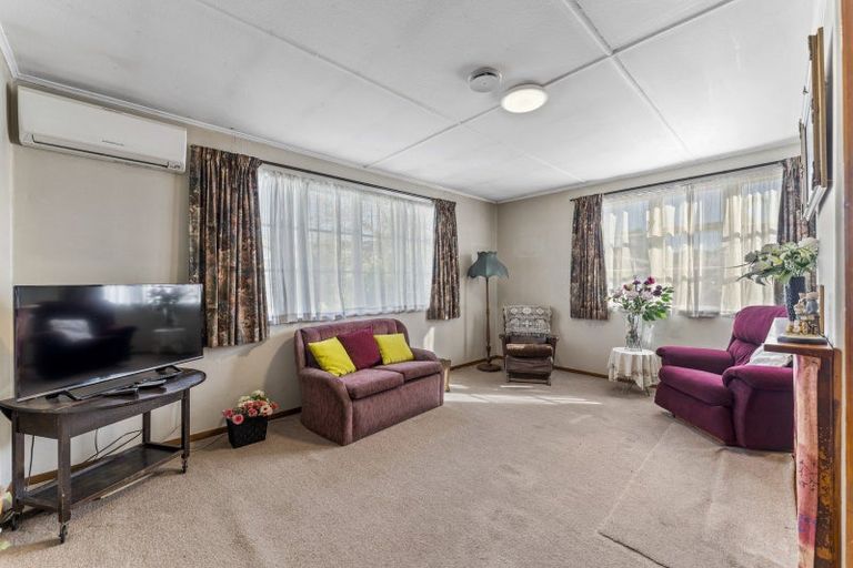 Photo of property in 64 Inniscort Street, Cromwell, 9310