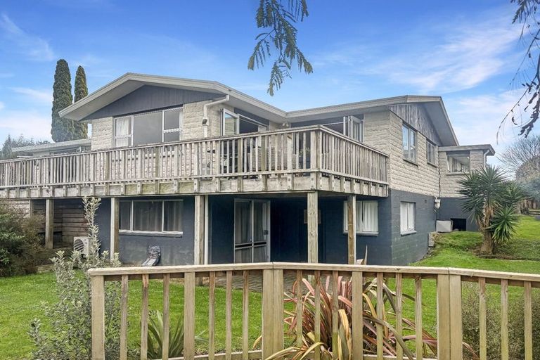 Photo of property in 30 Pirinoa Street, Feilding, 4702