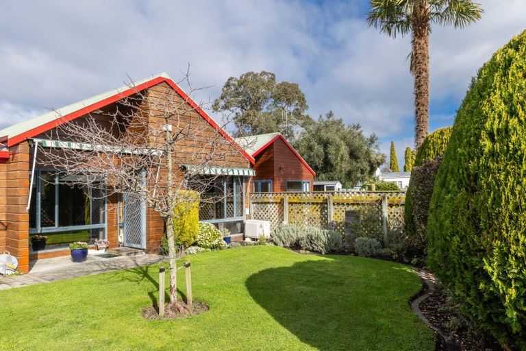 Photo of property in 3/411 Eastbourne Street East, Hastings, 4122