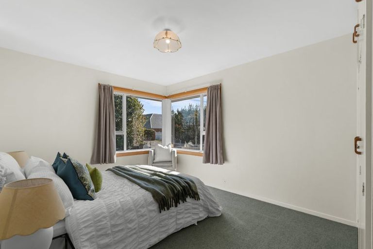 Photo of property in 184 Withells Road, Avonhead, Christchurch, 8042