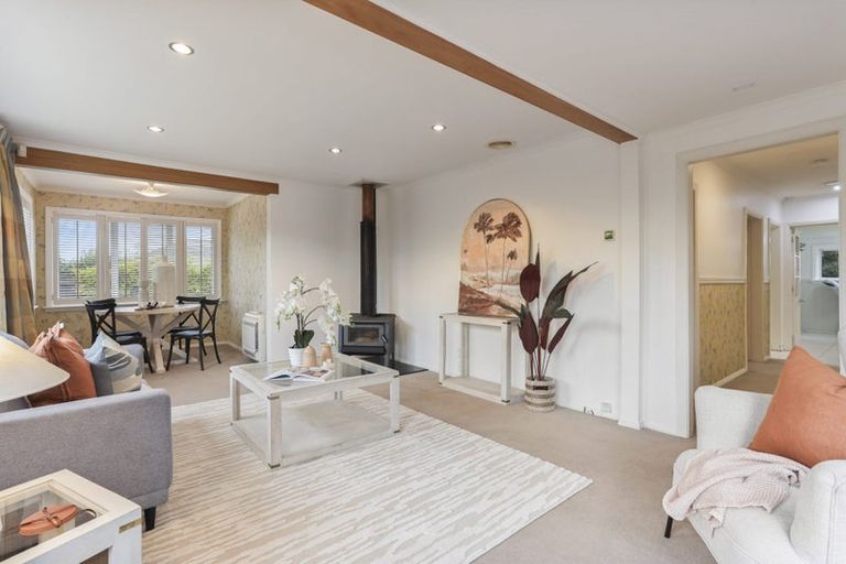 Photo of property in 197a Main North Road, Redwood, Christchurch, 8051