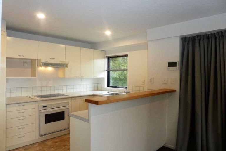 Photo of property in Gloucester Towers, 7/28 Gloucester Street, Christchurch Central, Christchurch, 8013
