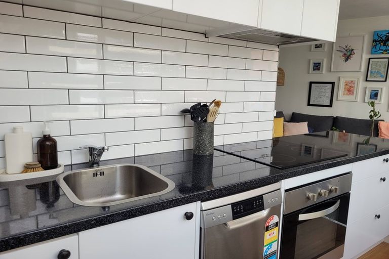 Photo of property in Hume House, 152u1 The Terrace, Wellington Central, Wellington, 6011