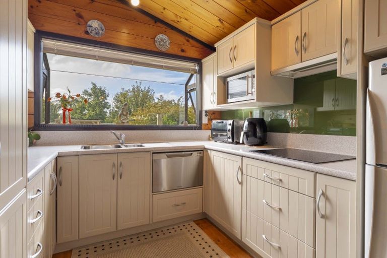 Photo of property in 30 Cassandra Street, Stratford, 4332