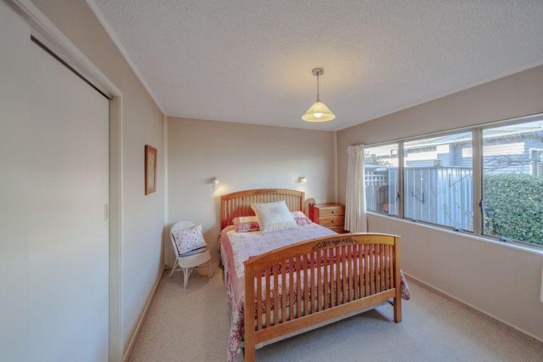 Photo of property in 11a Goodger Street, Waipukurau, 4200