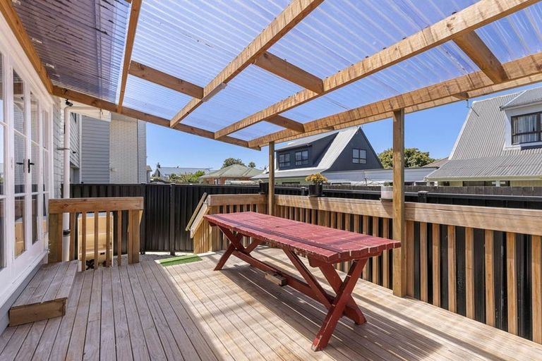 Photo of property in 45a Jellicoe Road, Manurewa, Auckland, 2102