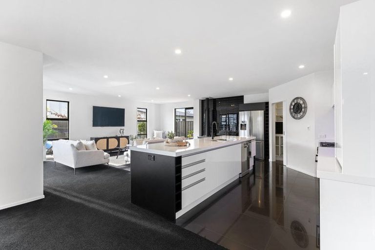 Photo of property in 8 Chimera Street, Pegasus, 7612