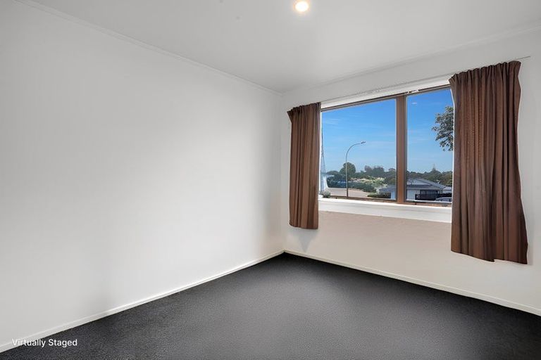 Photo of property in 6 Holborn Place, Papatoetoe, Auckland, 2025
