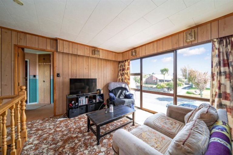 Photo of property in 74 Cressida Avenue, Stratford, 4332