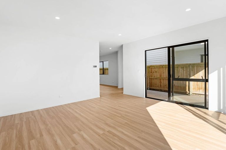 Photo of property in 13 Tetekura Street, Takanini, 2110