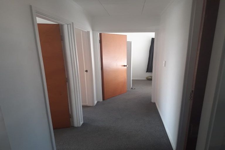 Photo of property in 9 Meadowood Drive, Unsworth Heights, Auckland, 0632