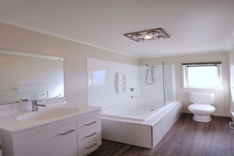 Photo of property in 61 Barnes Street, Pegasus, 7612