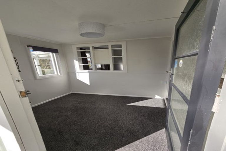 Photo of property in 16 Chaffey Street, Foxton Beach, Foxton, 4815