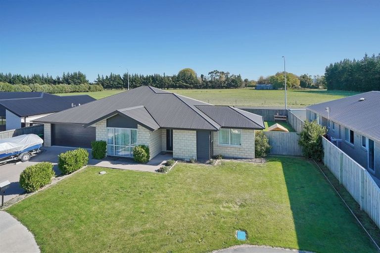 Photo of property in 25 Peak Crescent, Kaiapoi, 7630