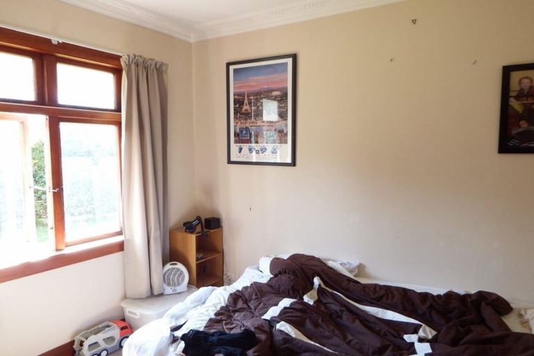 Photo of property in 13 Ross Street, Marton, 4710