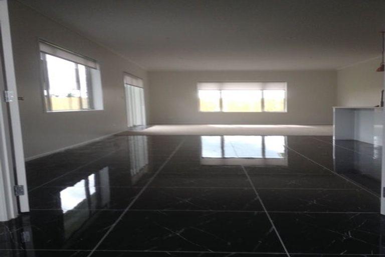 Photo of property in 8 Helen June Avenue, Flagstaff, Hamilton, 3210