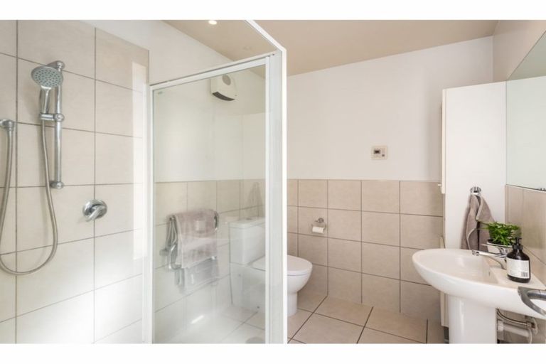 Photo of property in 31 Eversleigh Street, St Albans, Christchurch, 8014