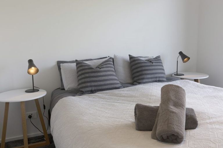 Photo of property in 50 Kings Drive, Wanaka, 9305