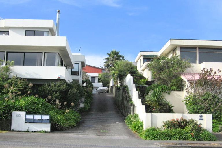 Photo of property in 1/60 The Parade, Bucklands Beach, Auckland, 2012
