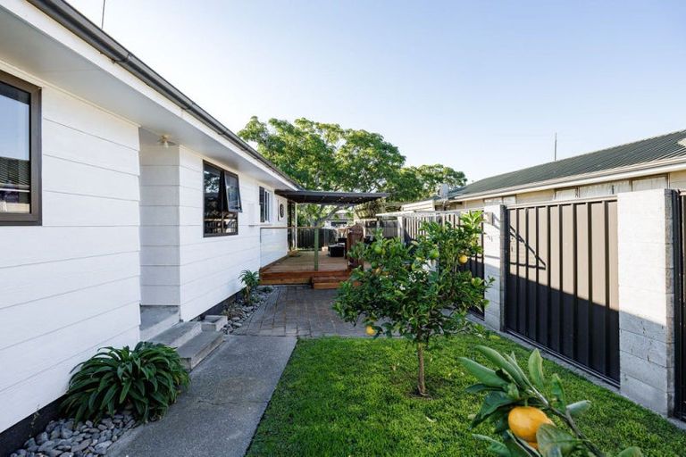 Photo of property in 3 Ryan Crescent, Greenmeadows, Napier, 4112