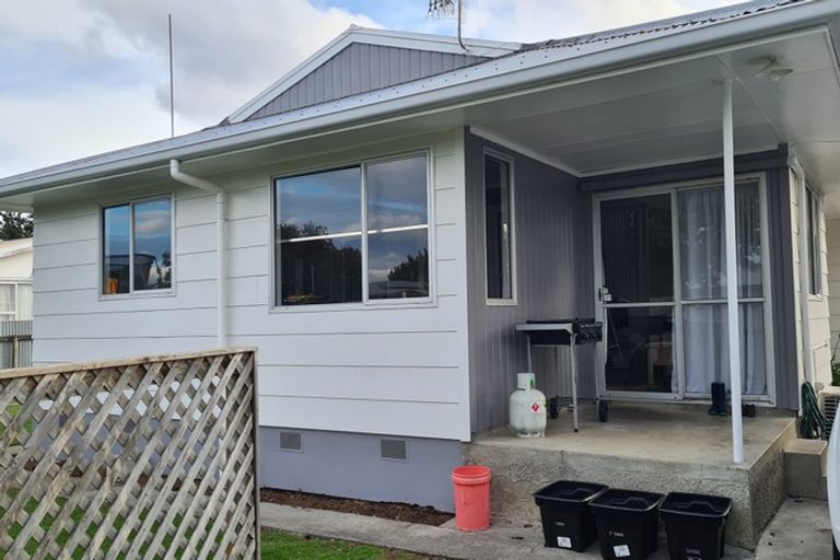 Photo of property in 1/1 Diaz Drive, Flaxmere, Hastings, 4120